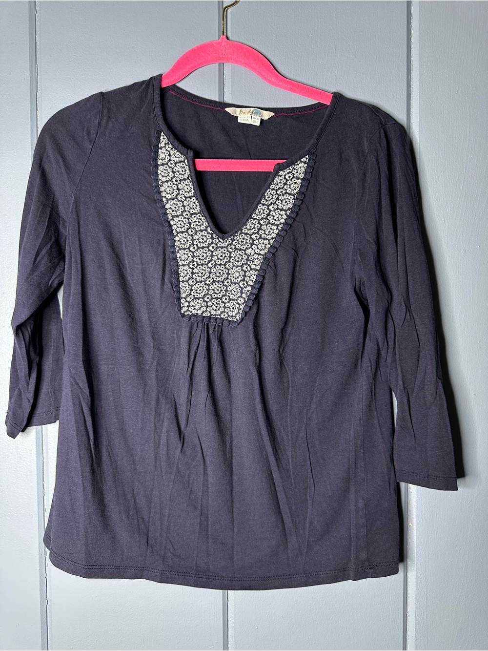 Boden Navy Long Sleeve V-Neck Top with Floral Trim size 6